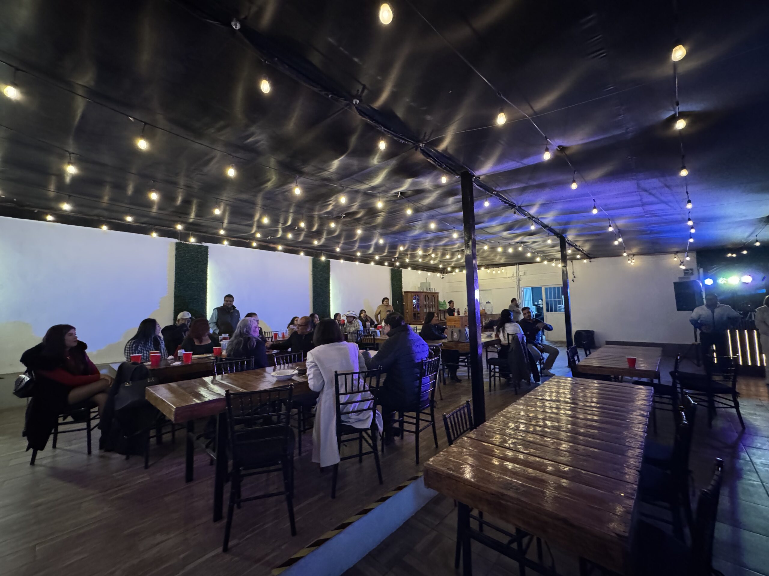 8F4DB59B-8184-460B-ADC0-8109C1D2C5ED