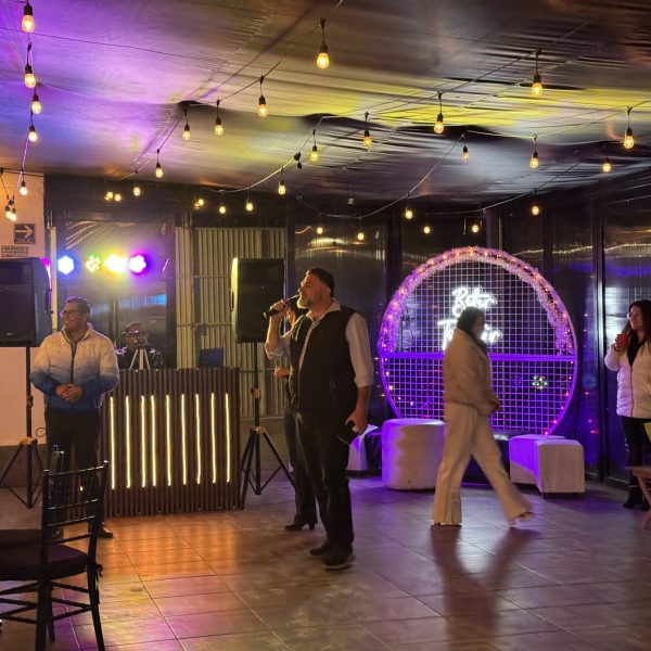 1D19882D-08F4-47AE-BDE2-10BD42564159